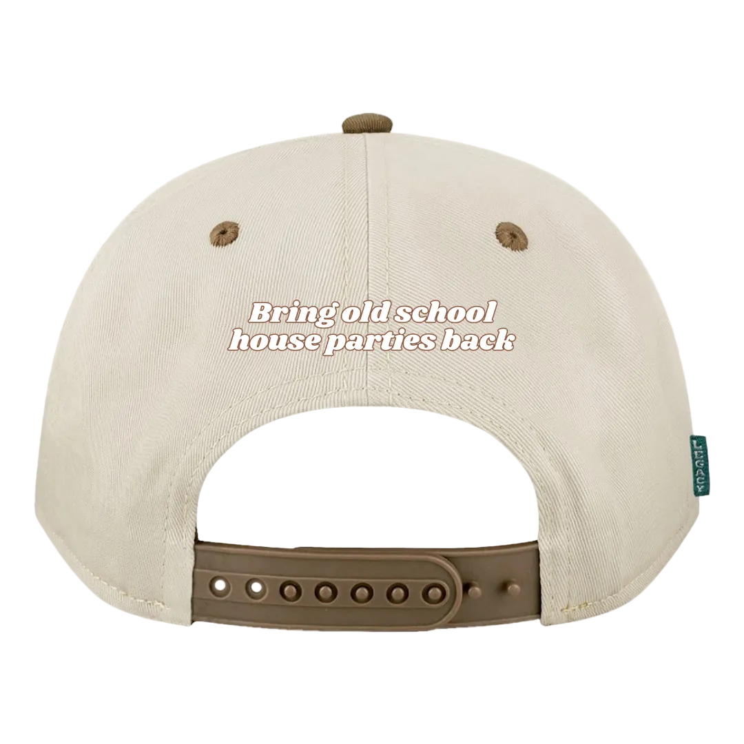 Two-Tone Hat - Club 1BD